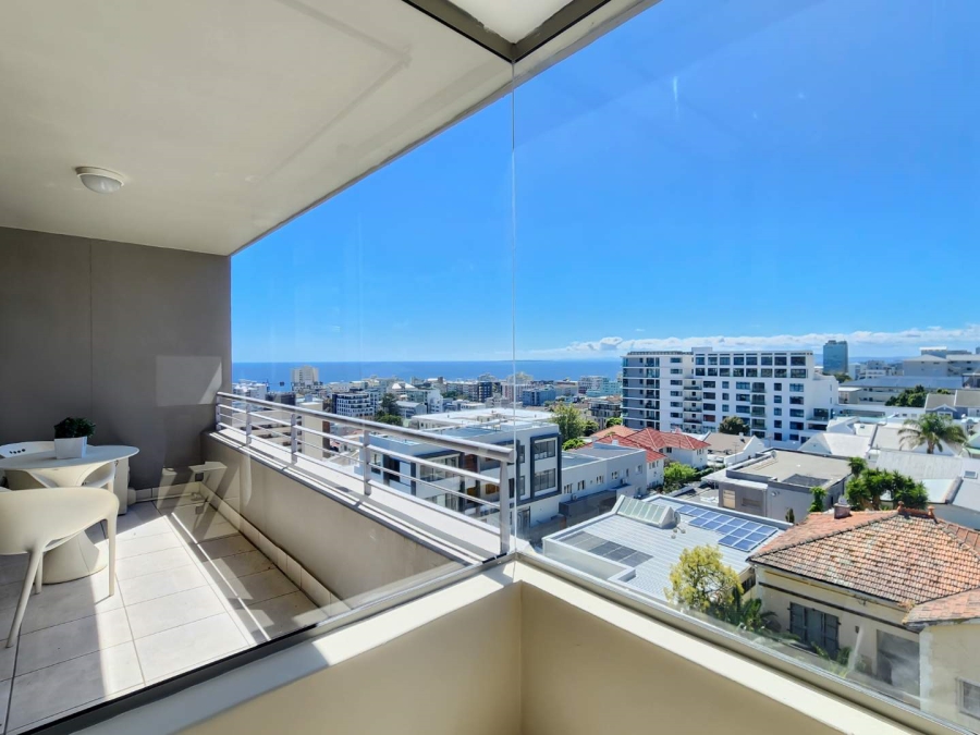 2 Bedroom Property for Sale in Sea Point Western Cape